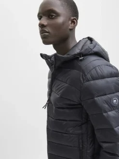 Jack and Jones miesten takki JJEBRADLEY LIGHT PUFFER HOOD NOOS, musta