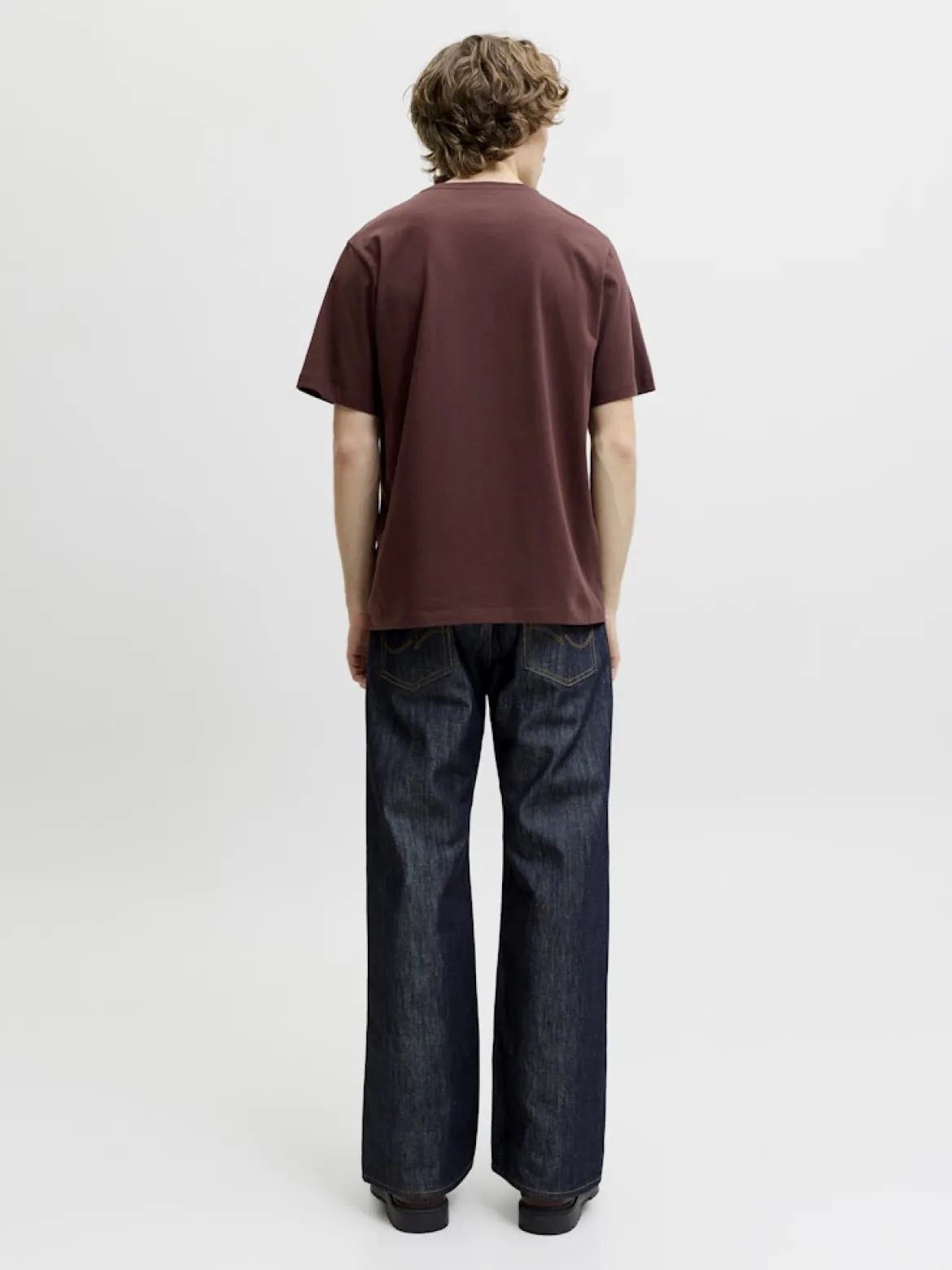 Jack and Jones miesten T-paita Logo Tee O-neck, Bitter Chocolate