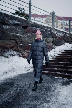 Joutsen naisten Untuvatakki Blanka, Hiilenmusta