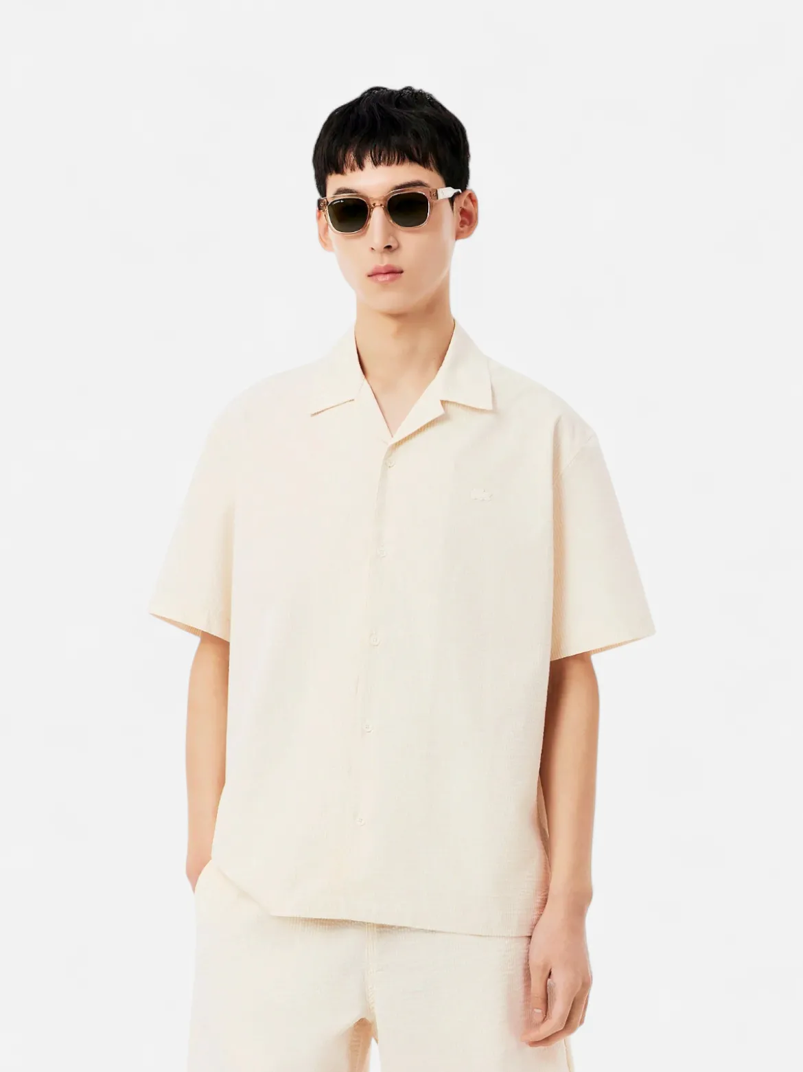 Lacoste miesten lyhythihainen kauluspaita Relaxed Fit Waffle Texture Shirt, valkoinen