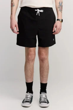 Makia miesten hybridishortsit, COVE HYBRID SHORT Musta