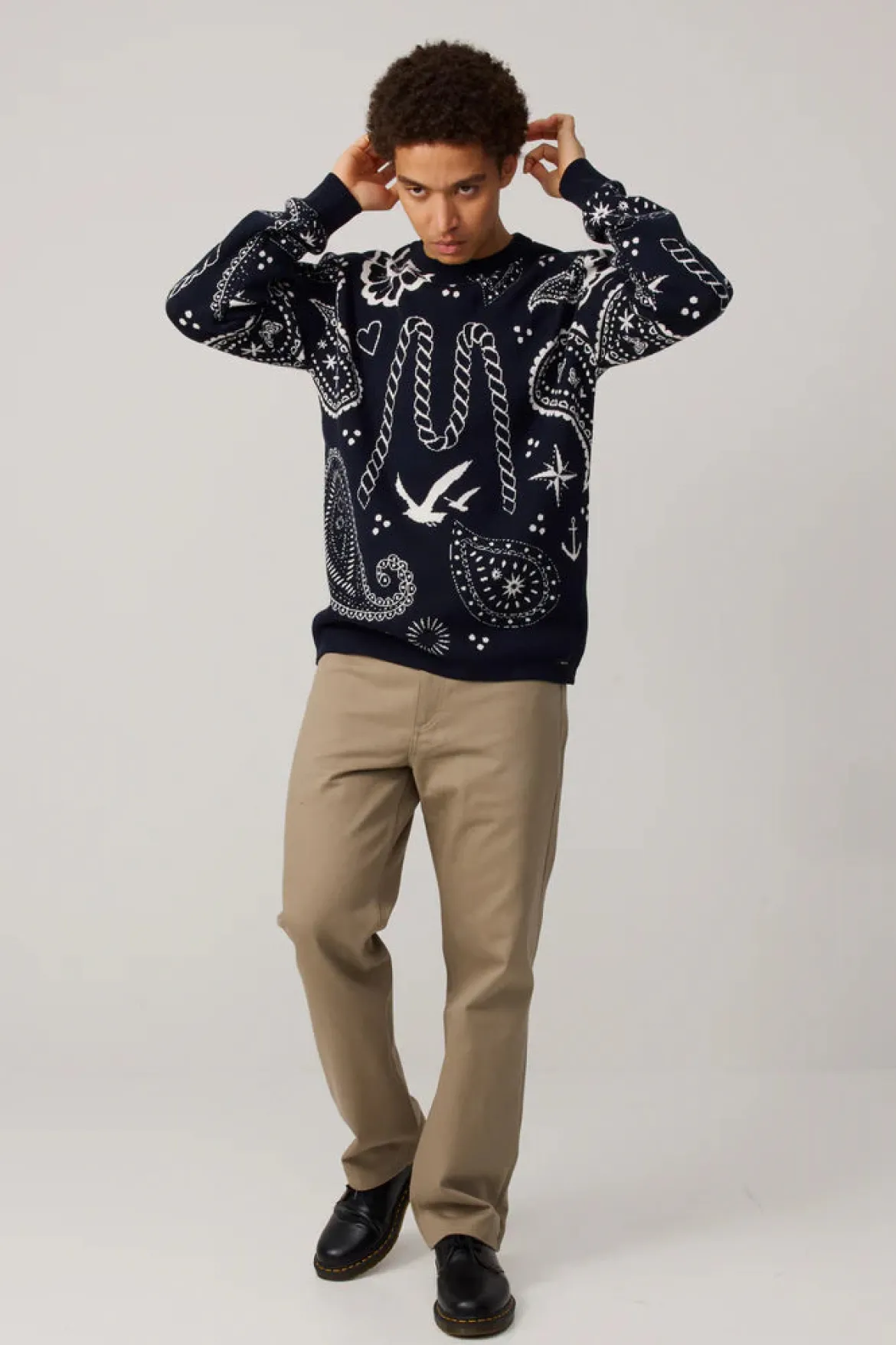 Makia miesten neulepusero Beam Knit, tummansininen