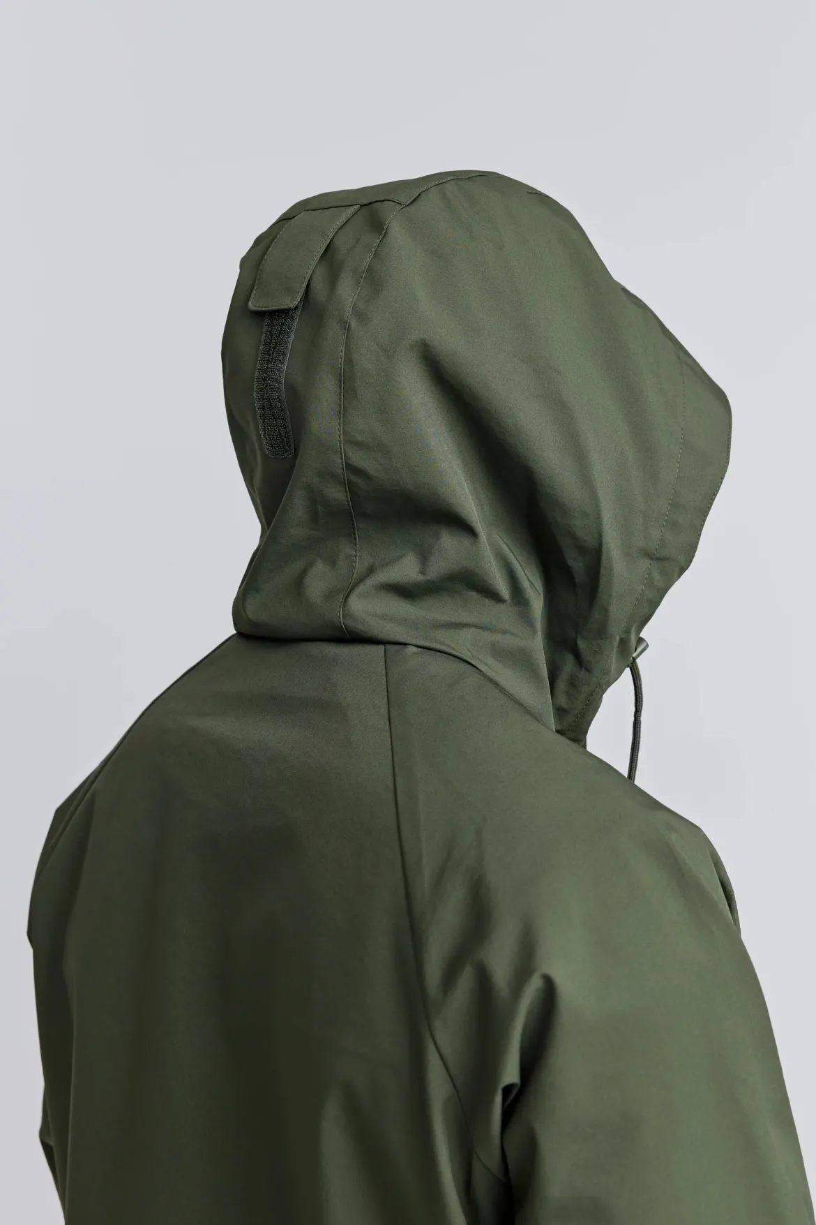 Makia miesten takki Irvine Jacket, tummanvihreä