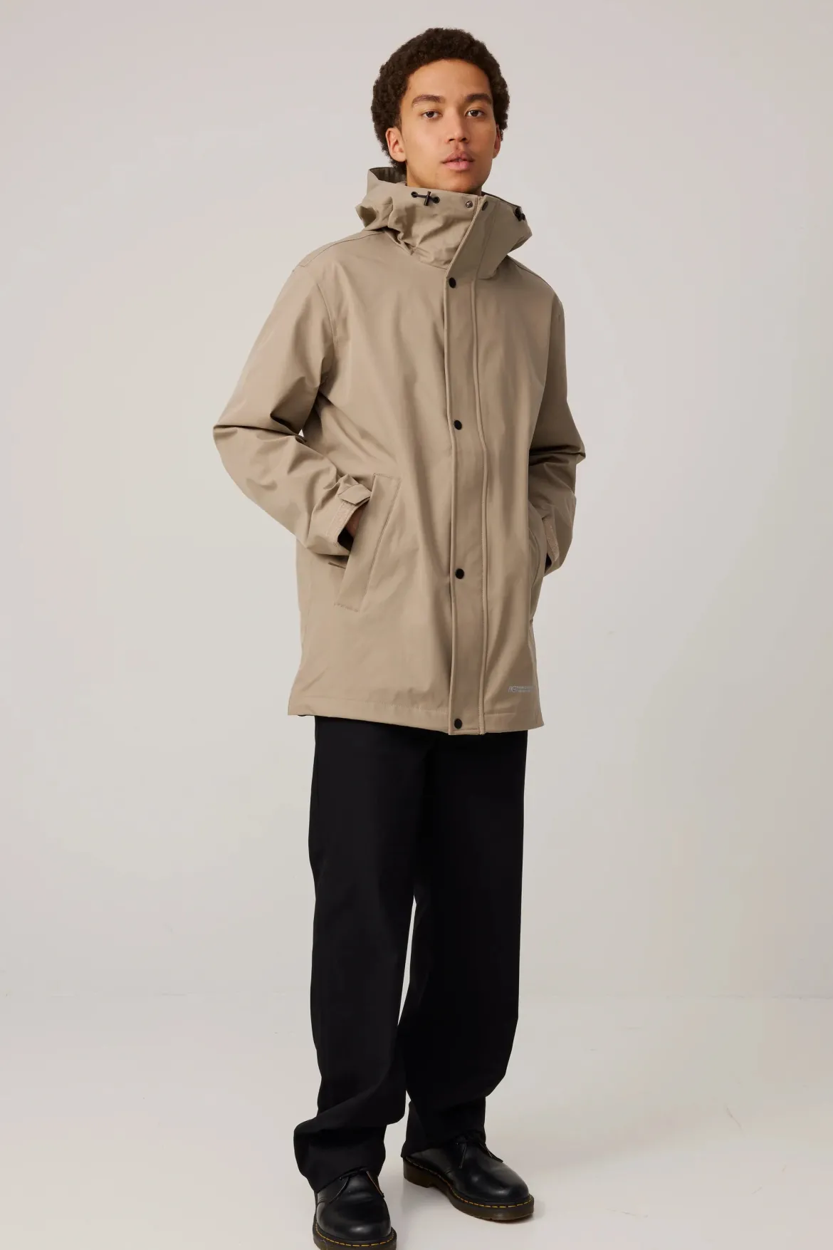 Makia miesten takki Mallory Jacket, beige
