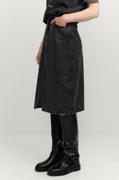 Makia naisten farkkuhame Janet Denim Skirt, musta