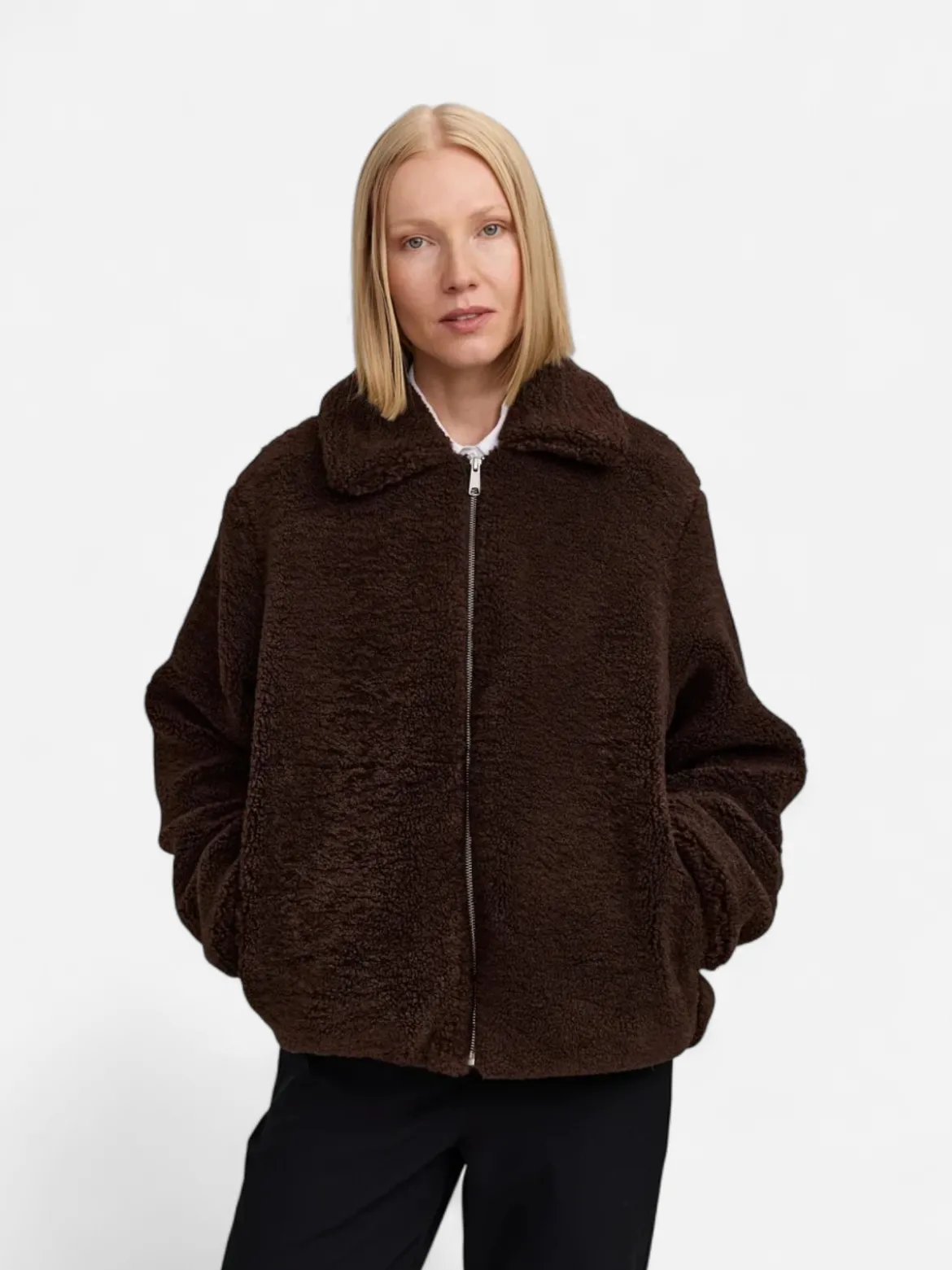 Makia naisten teddytakki Miisa Jacket, tummanruskea