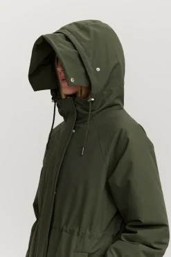 Makia naisten toppatakki Milla Coat, tummanvihreä