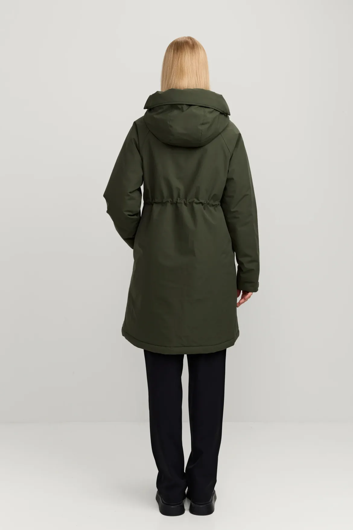 Makia naisten toppatakki Milla Coat, tummanvihreä