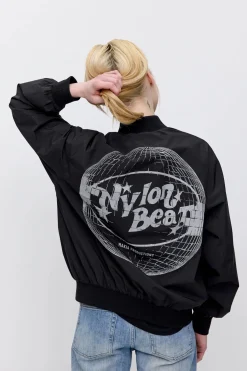 Makia x Nylon Beat takki Nylon Jacket, musta