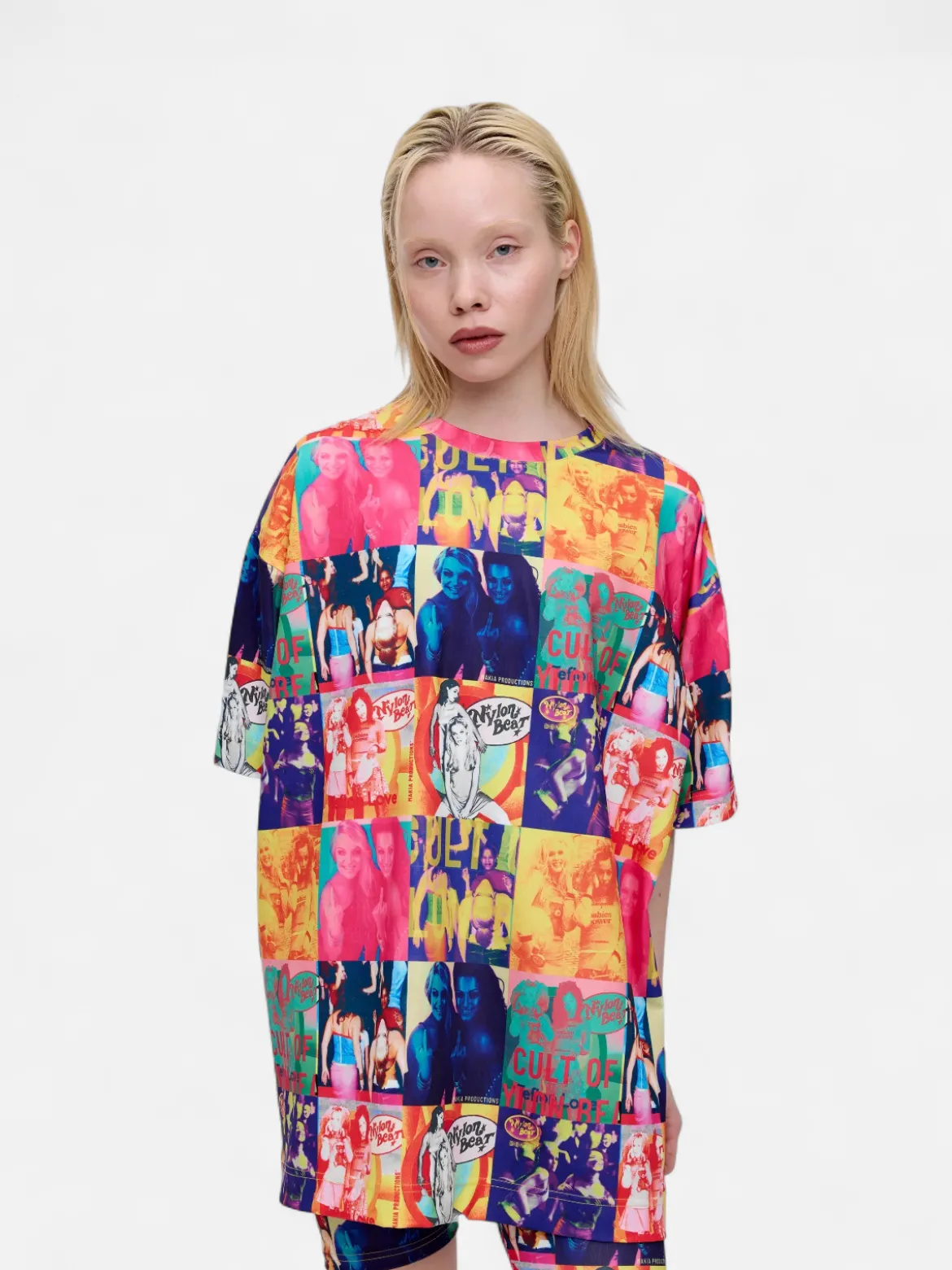 Makia x Nylon Beat t-paita Nylon Oversize T-shirt, monivärinen kuosi