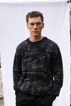 Makia x Sibelius miesten neulepusero Sibelius Note Knit, musta