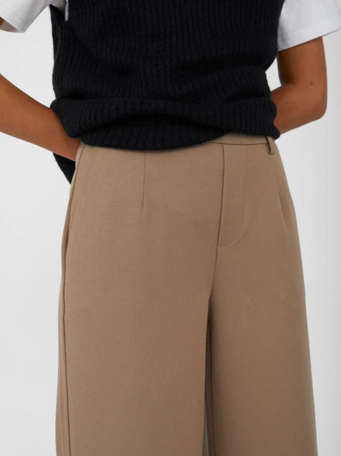 Object naisten housut OBjLisa Wide Pant, Fossil