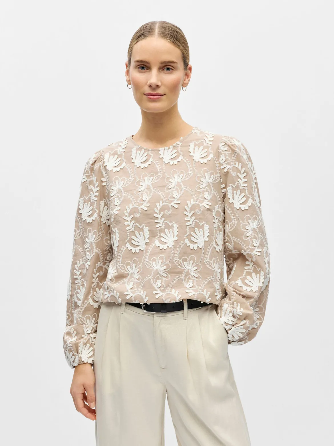 Object naisten pusero OBJMYA RE L/S Top, Humus Cloud dancer