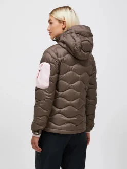 Peak Performance naisten untuvatakki Helium Utility Down Hood Jacket, kaakaonruskea