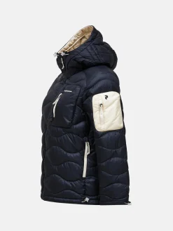 Peak Performance naisten untuvatakki Helium Utility Down Hood Jacket, musta