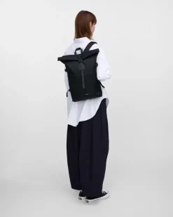 Sandqvist reppu, ICON ROLLTOP BACKPACK M Musta