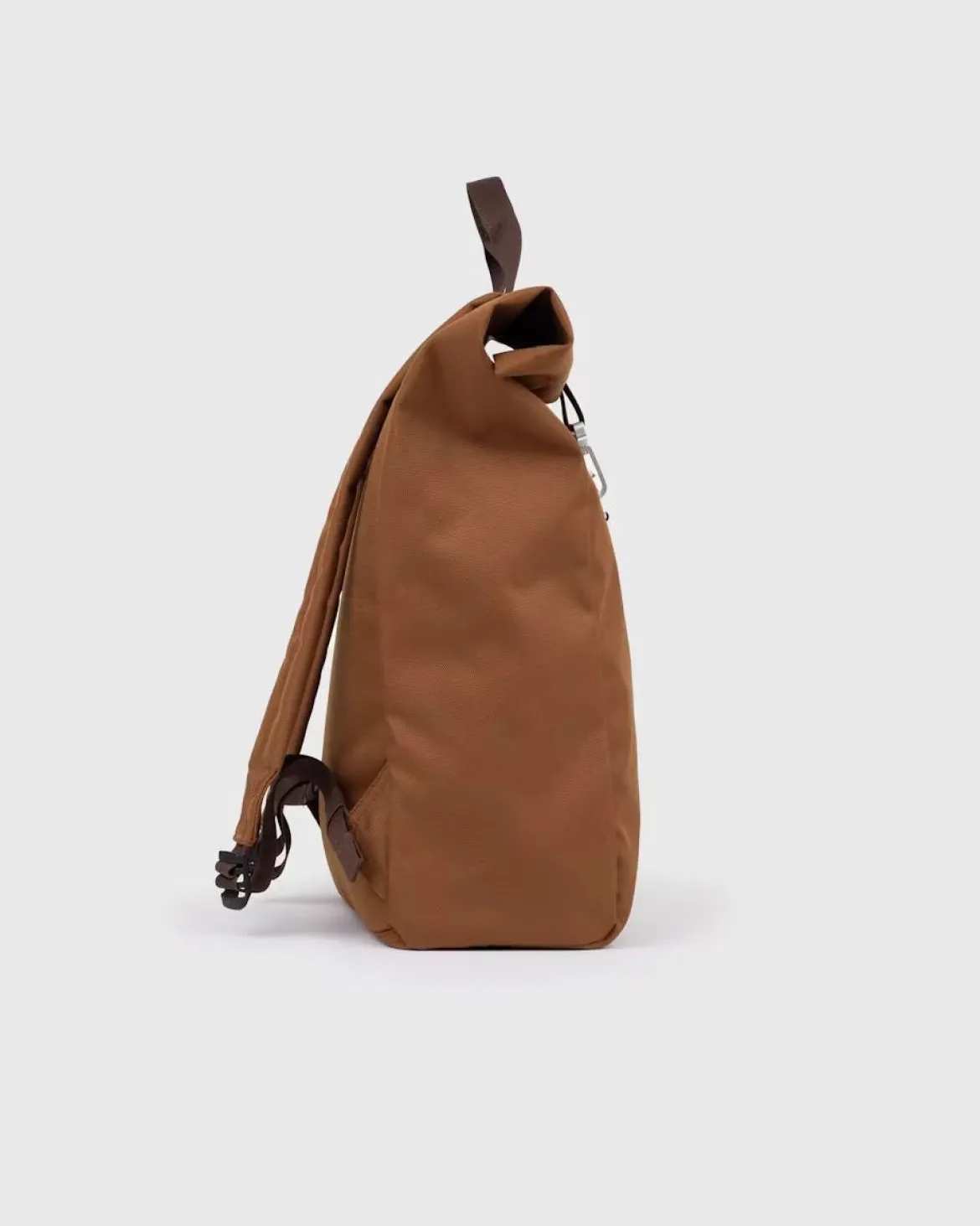 Sandqvist unisex reppu GROUND Rolltop Backpack L, konjakinruskea