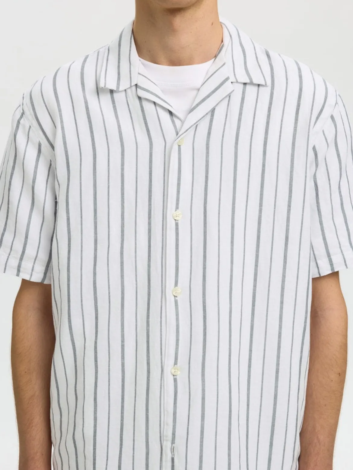 Selected miesten kauluspaita Resort Linen Blend SS Shirt K, Bright White Balsam Green