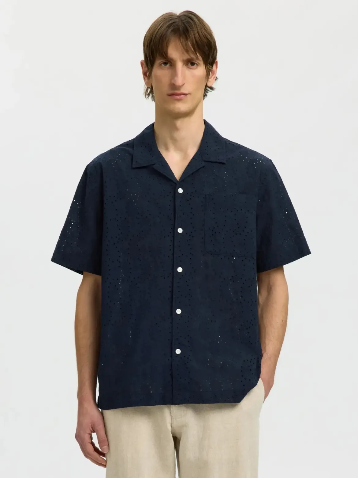 Selected miesten lyhythihainen kauluspaita Broderie SS Shirt, Sky Captain Paisley Embro