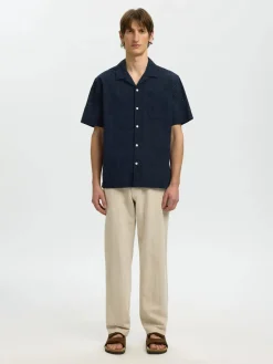 Selected miesten lyhythihainen kauluspaita Broderie SS Shirt, Sky Captain Paisley Embro