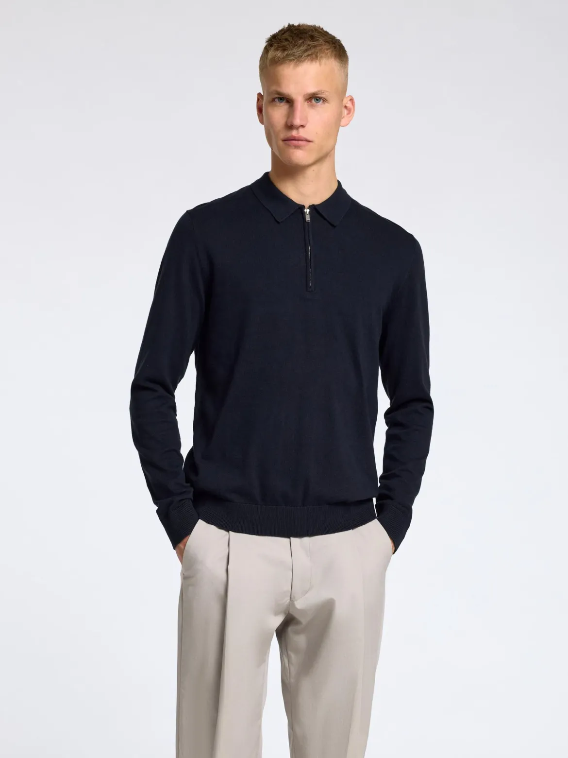 Selected miesten pitkähihainen pikeepaita, SLHBERG LS HALF ZIP POLO Tummansininen