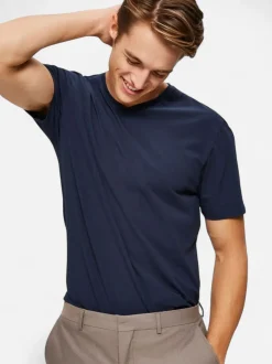 Selected Miesten T-paita, Pima Ss V-neck Tummansininen