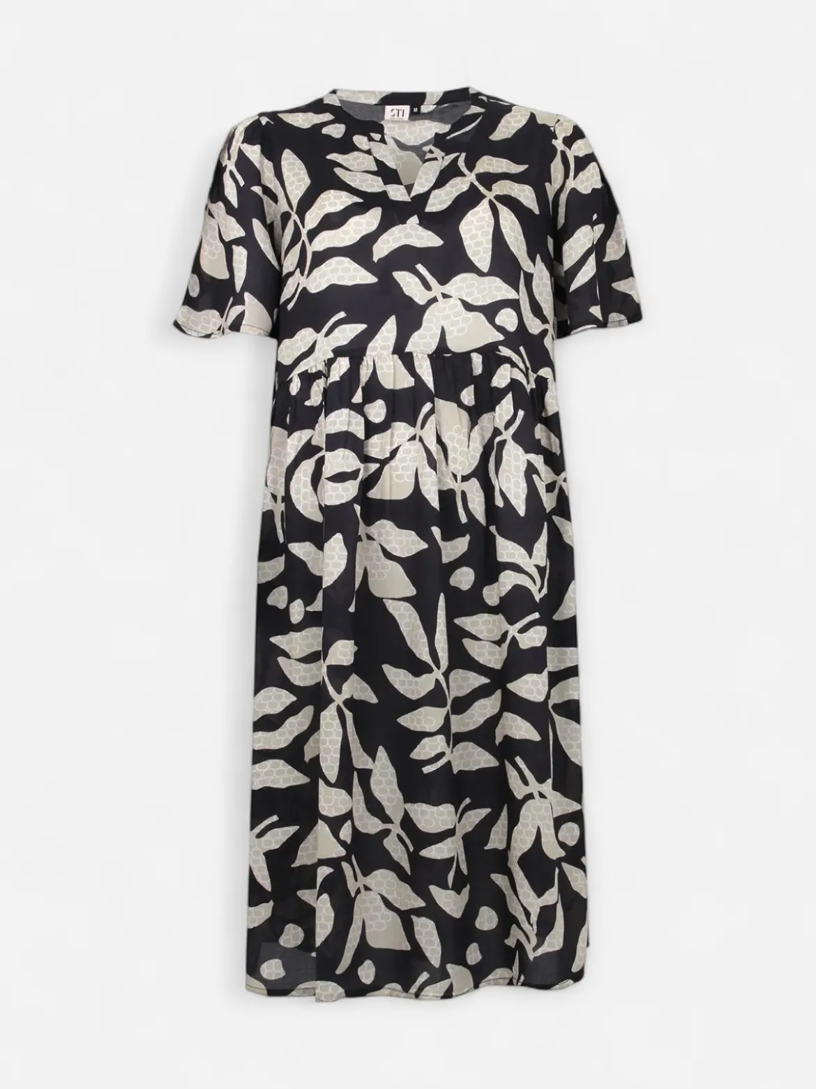 S.T.I mekko Inari Dress, musta kuosi