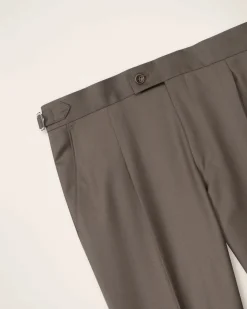 Turo puvunhousut Hanko 3 Pleated Trousers Vitale, ruskea