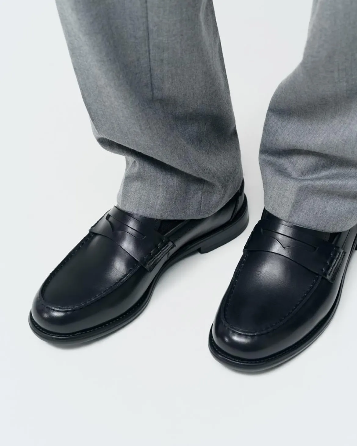 Vagabond miesten loaferit Steven, musta