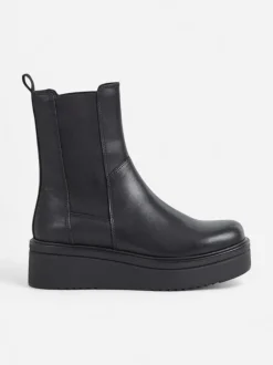 Vagabond naisten nilkkurit Tara Wedge Ankle Boot, musta