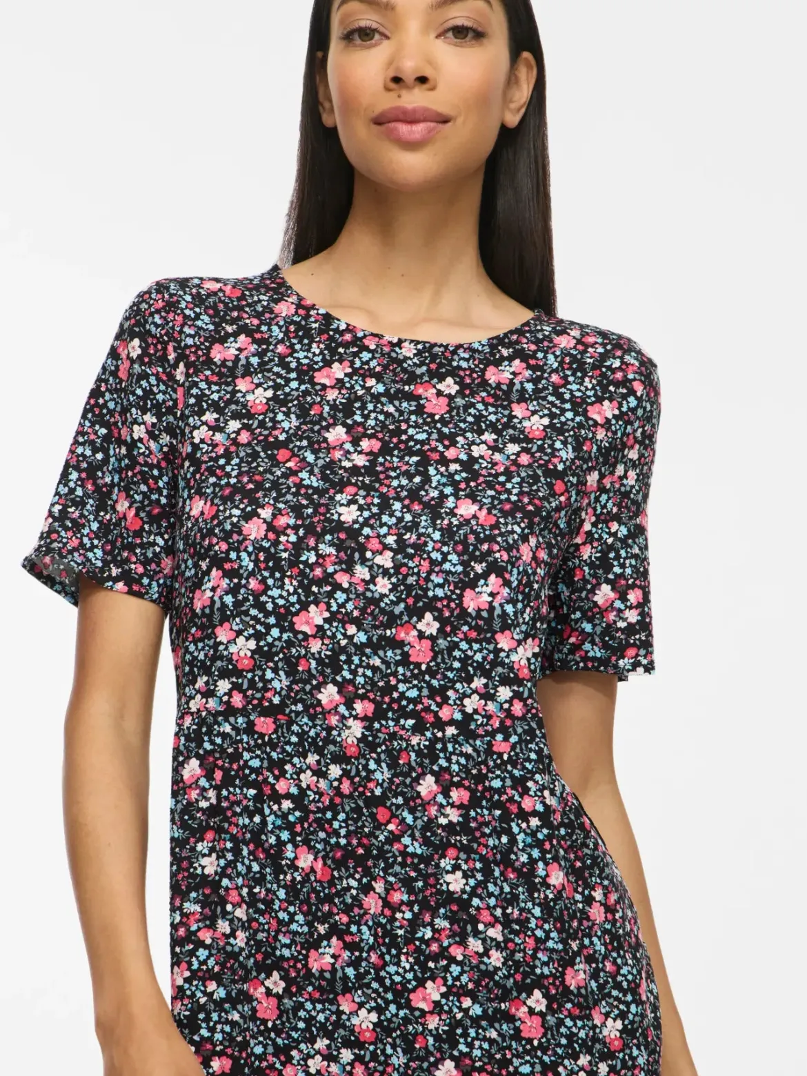 Vila mekko Vipaddina, Black Pink/Blue Flow