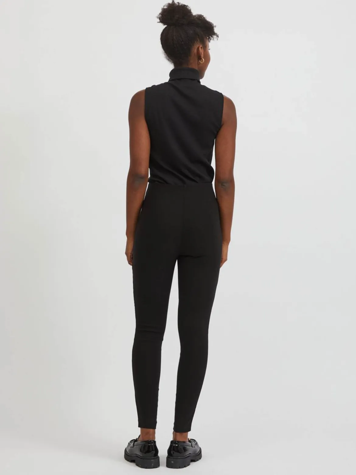 Vila Naisten Leggingsit VILAURA LOU LEGGINGS Musta