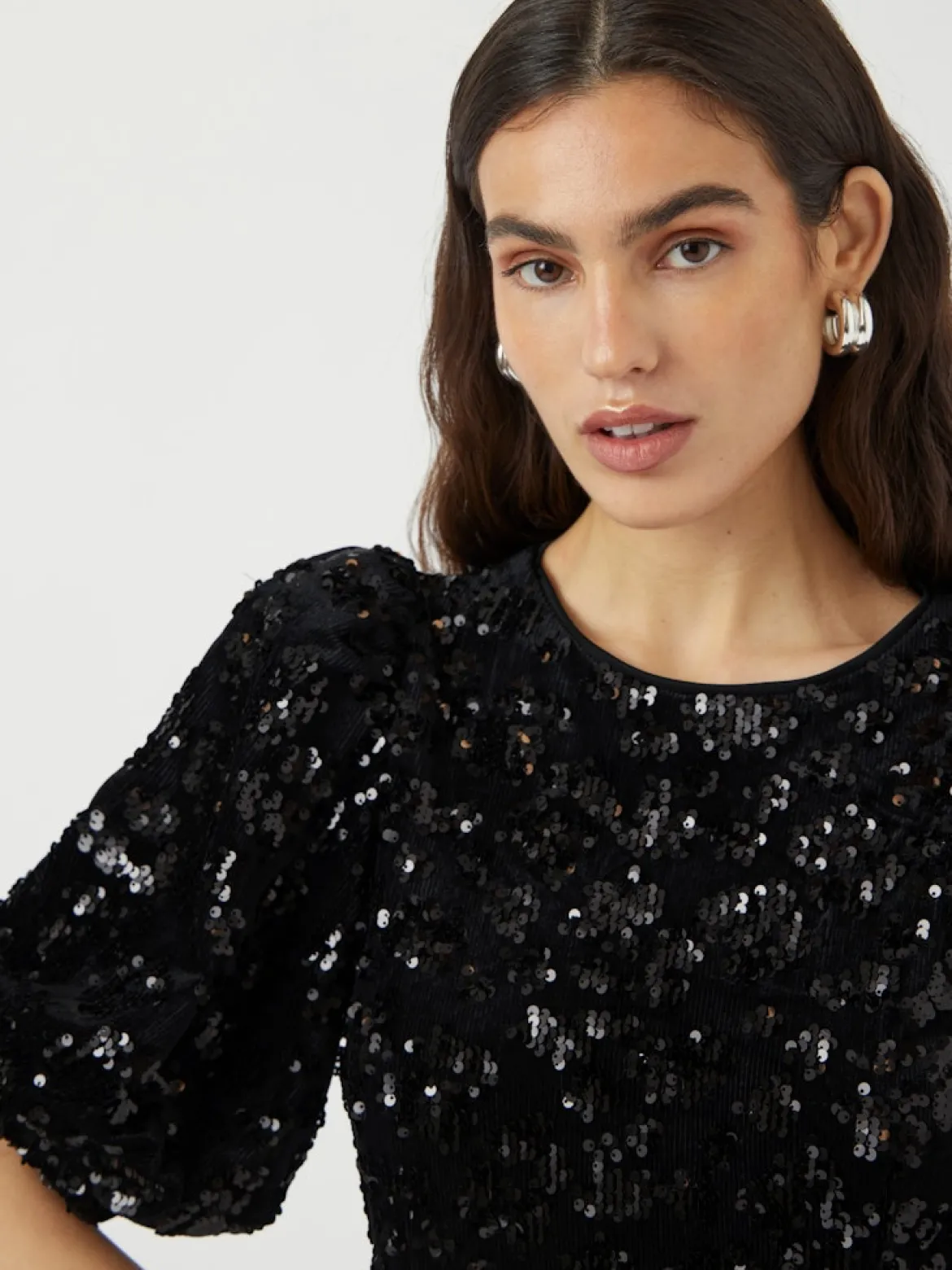 Y.A.S naisten mekko YASSOFIE 2/4 SEQUIN MIDI DRESS, musta