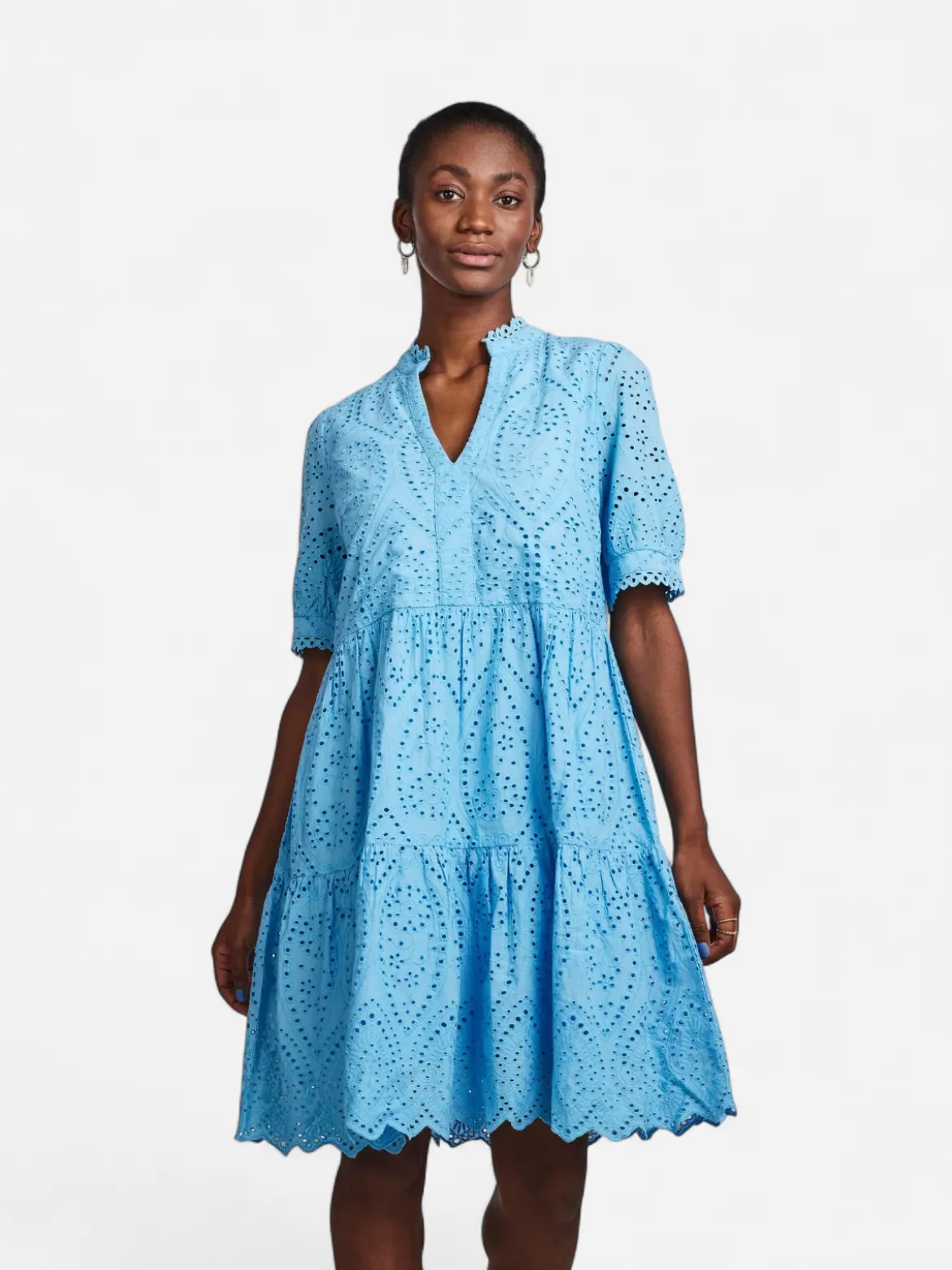 Y.A.S Naisten Minimekko YASHOLI SS DRESS Vaaleansininen