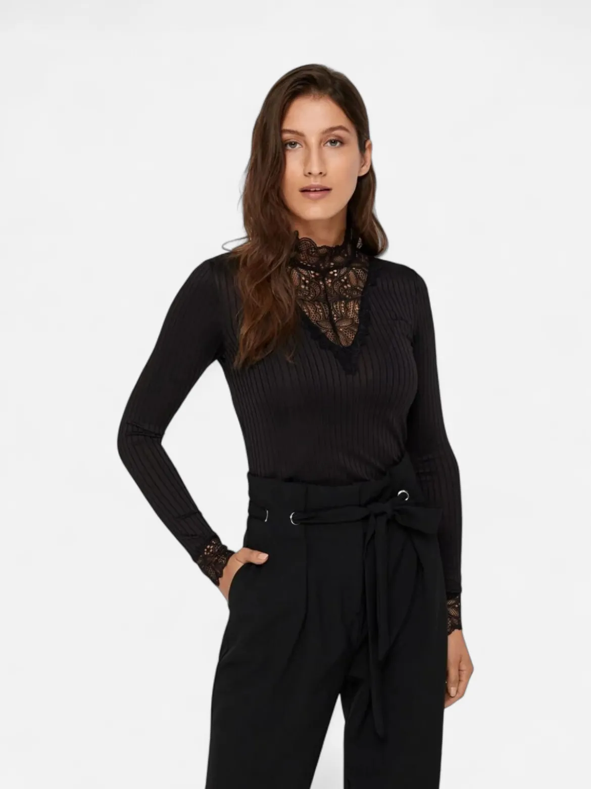 Y.A.S Naisten Pusero YASBLACE HIGHNECK TOP NOOS Musta