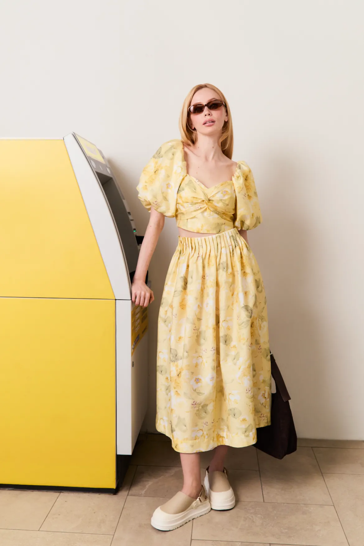 Y.A.S naisten topit Yaslemon Ss Short Top, Pale Banana Lemon print